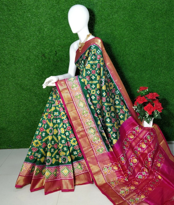 Exclusive Ikkat Pochampally Designer Pattern with Zari Kaddi Border Saree IKT35LFEXSS