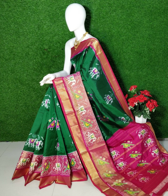 Exclusive Ikkat Pochampally Designer Pattern with Zari Kaddi Border Saree IKT09KVRESS