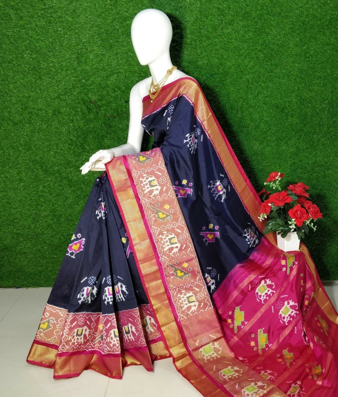 Exclusive Ikkat Pochampally Designer Pattern with Zari Kaddi Border Saree IKTXMAI6QSS