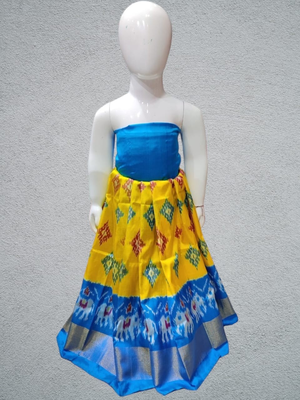 Handwoven Pochampally Ikkat Silk kids Lehenga IKTAWSDS6SL