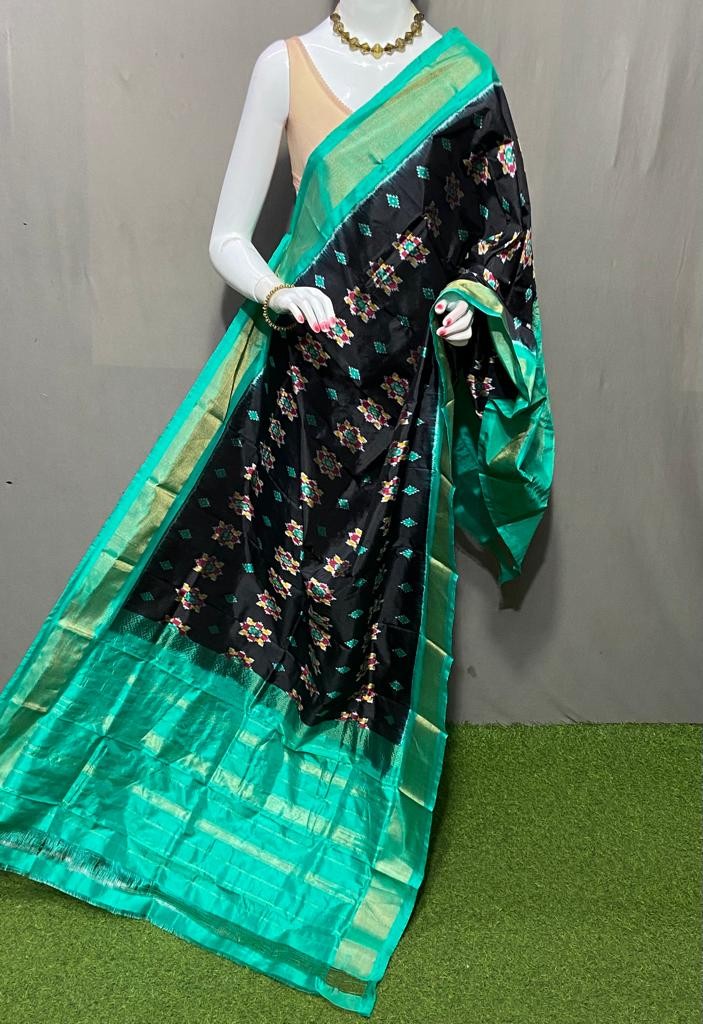 Handwoven Pochampally Ikkat Silk Dupatta with Zari Border_IKT3FFDR3SD