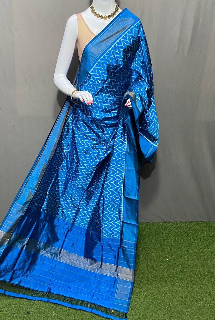 Handwoven Pochampally Ikkat Silk Dupatta with Zari Border_IKTGGEEFLSD