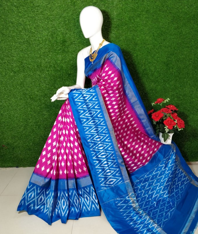 Pochampally Ikkat Silk Saree With  Beautiful Color Combination  IKTOM0I7SSS