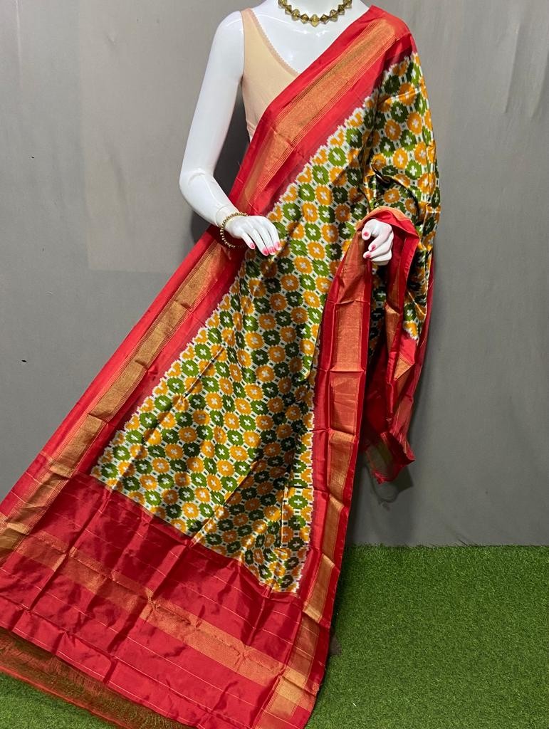 Handwoven Pochampally Ikkat Silk Dupatta with Zari Border_IKTQAKT57SD
