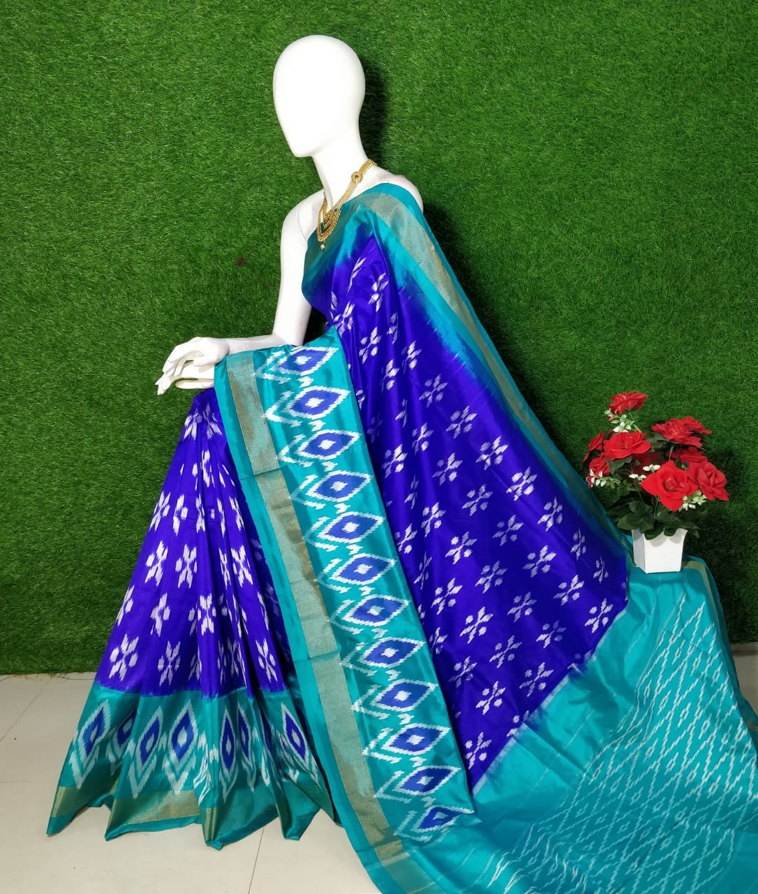 Pochampally Ikkat Silk Saree With  Beautiful Color Combination  IKTSUMYJ2SS