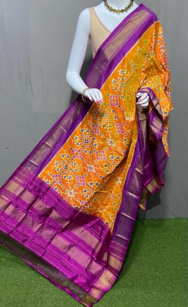 Handwoven Pochampally Ikkat Silk Dupatta with Zari Border_IKTSR986JSD