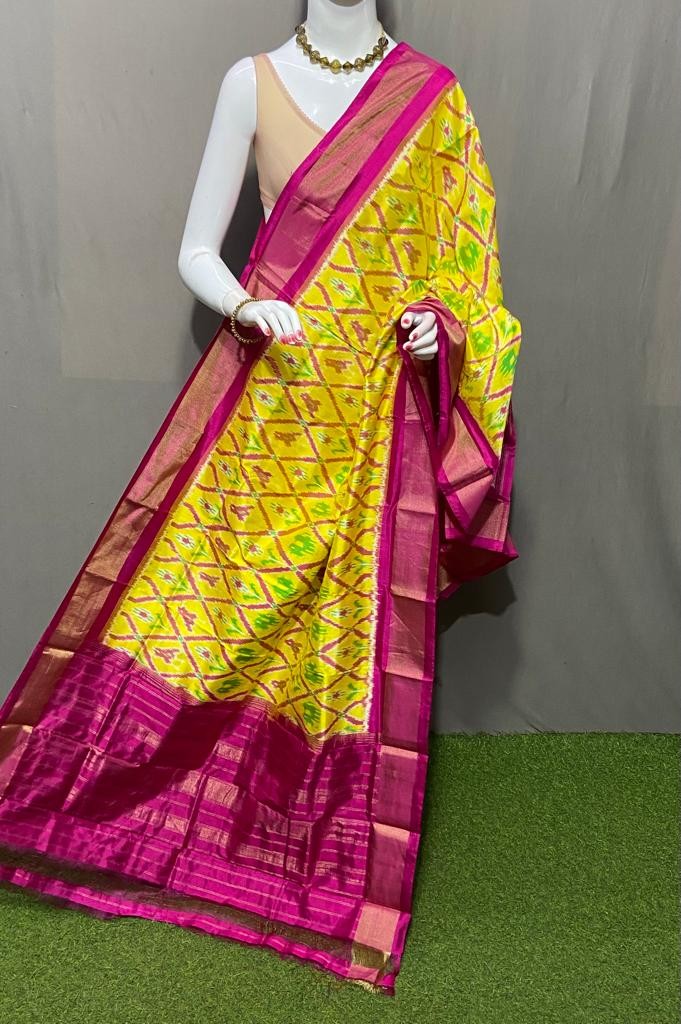 Handwoven Pochampally Ikkat Silk Dupatta with Zari Border_IKT519HB4SD