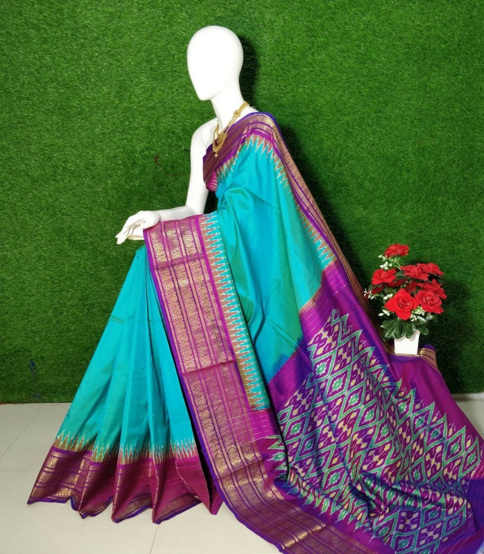 Ganga Jamuna Pochampally Ikkat Silk Saree With Kanchivaram Zari Border IKTEEPDNKSS