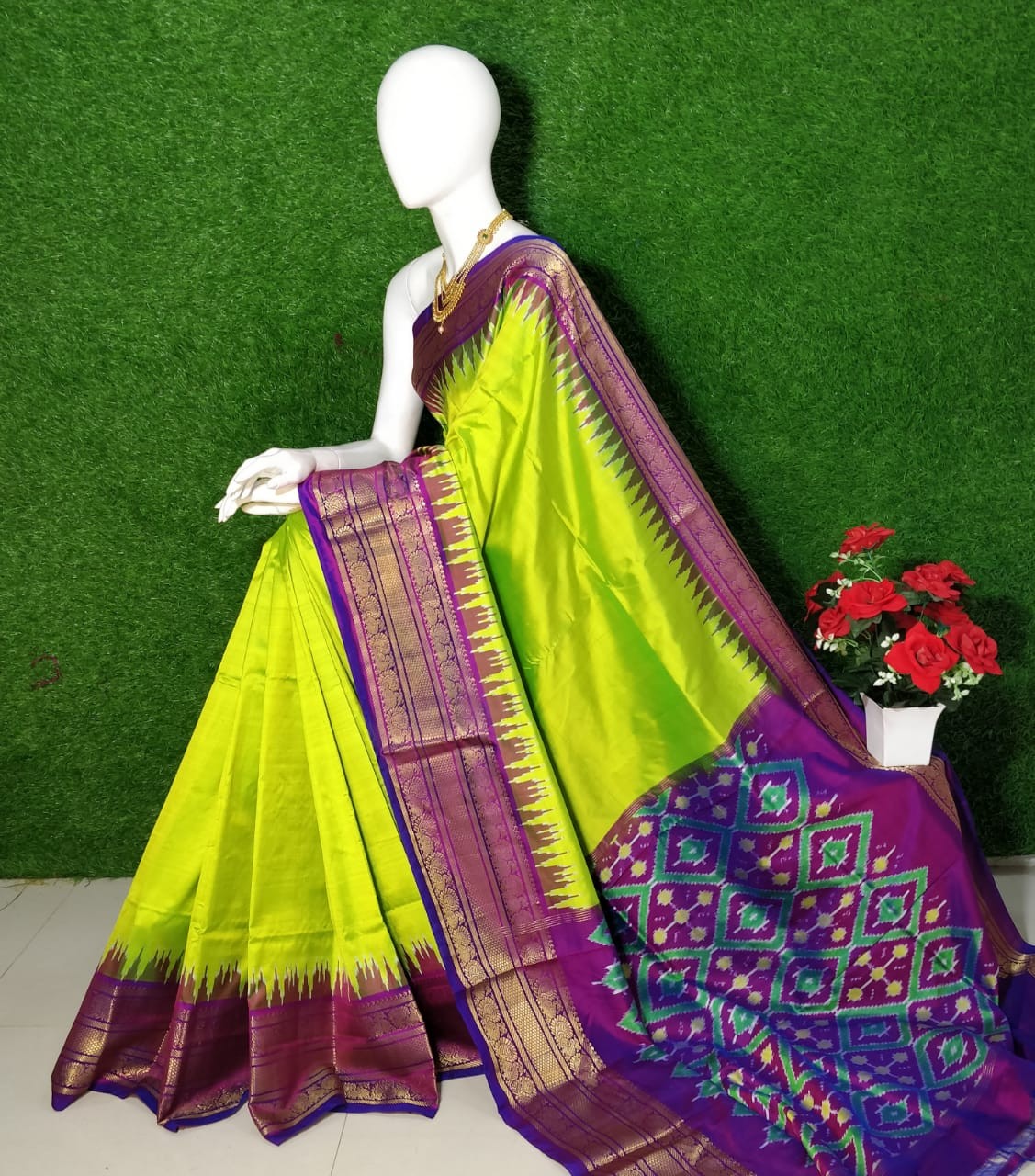 Shop off white ikat silk saree with ganga jamuna border