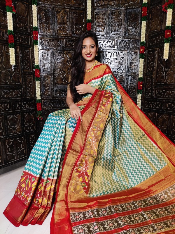 Exclusive ikkat pochampally Designer Patola Full Zari Tissue Saree IKTTGDOF7SS
