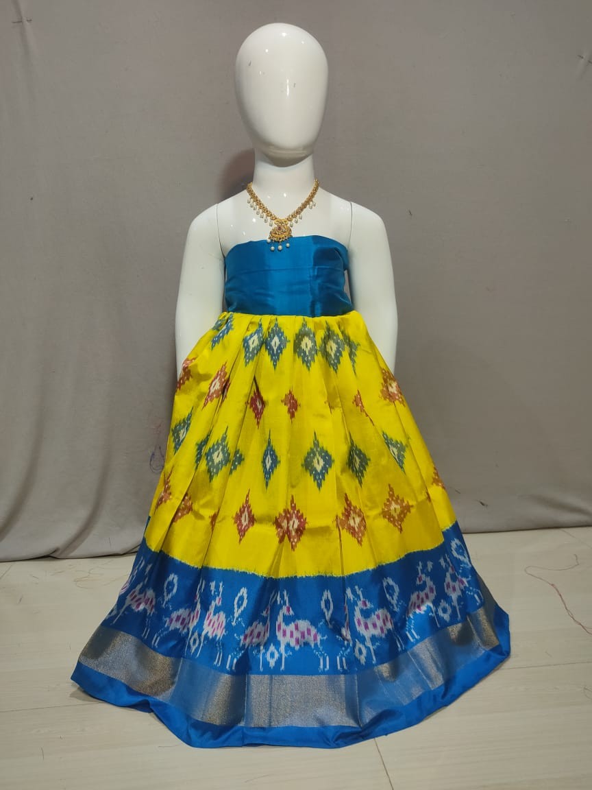 Handwoven Pochampally Ikkat Silk kids Lehenga IKTMYW3ORSL